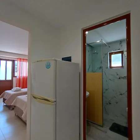 Achilles Apartment Sarande